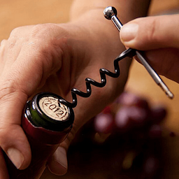 https://api.bestone.bg/uploads/Klyuchodrzhatel_otvarachka_za_vino_2_9ce23ae44a.png
