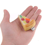 USB Флашка парче пица 32гб
